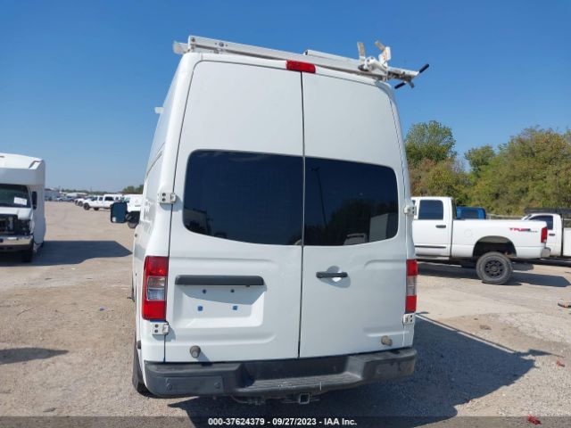 1N6AF0LY6FN800458 Nissan Nv Sv