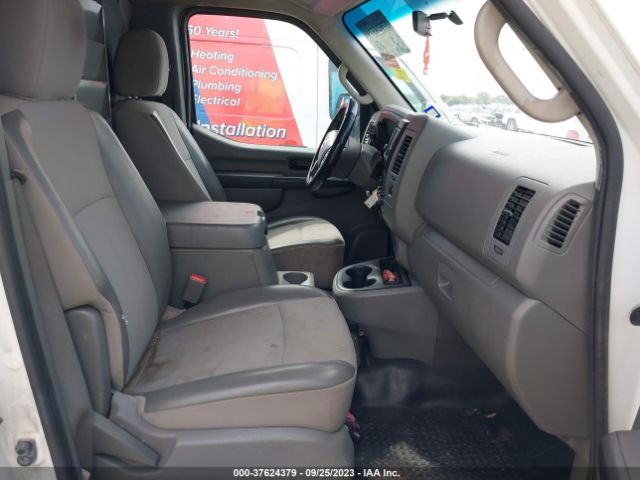1N6AF0LY6FN800458 Nissan Nv Sv
