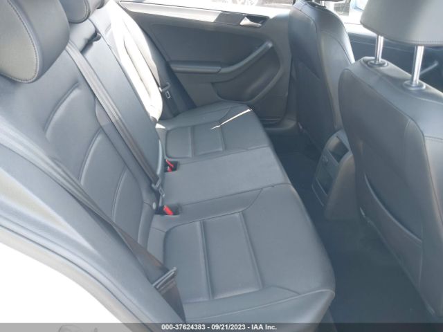 3VWDB7AJ2HM321443 Volkswagen Jetta 1.4t Se