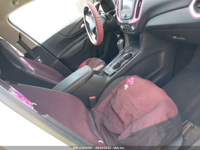 2GNAXUEV5L6209863 Chevrolet EQUINOX LT