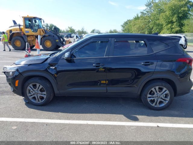 KNDEPCAA4P7458085 KIA Seltos Lx