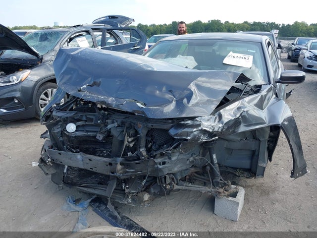2013 CHRYSLER 300 VIN: 2C3CCAAGXDH557834
