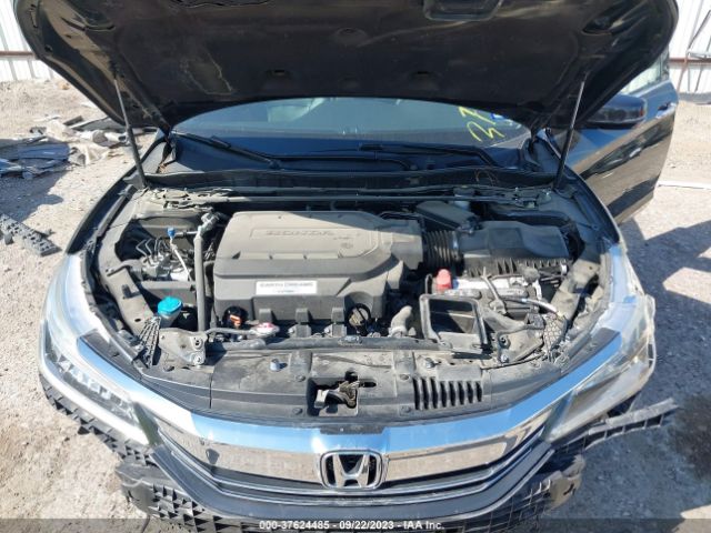 1HGCR3F93HA005842 Honda Accord Sedan Touring