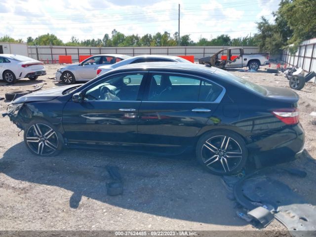 1HGCR3F93HA005842 Honda Accord Sedan Touring