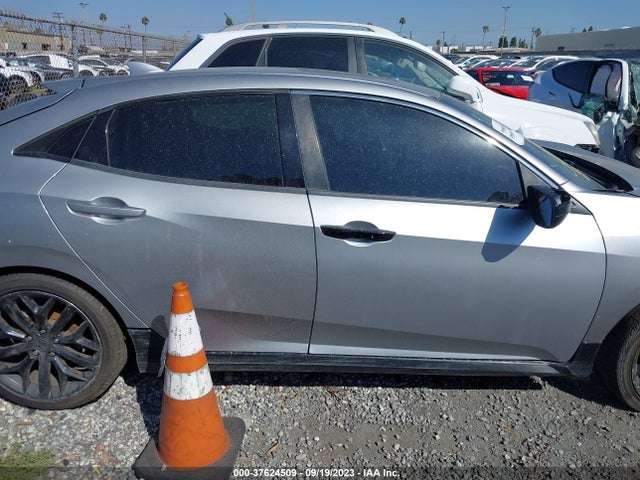2018 HONDA CIVIC HATCHBACK SPORT TOURING VIN: SHHFK7H92JU207183