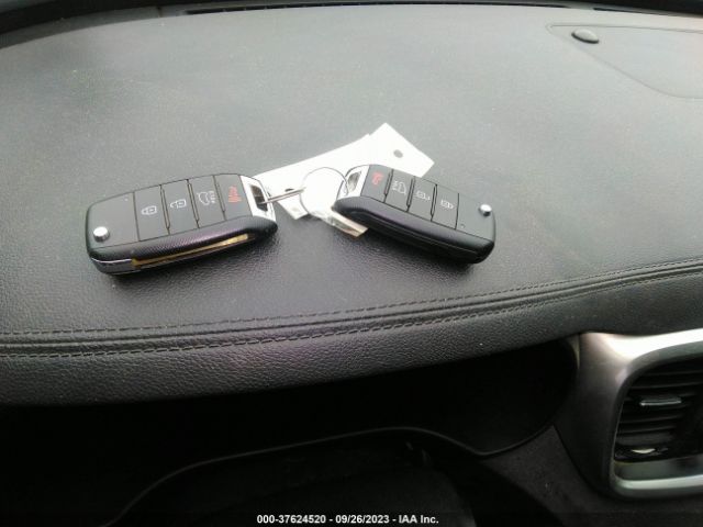 5XYPG4A30GG115180 KIA SORENTO L
