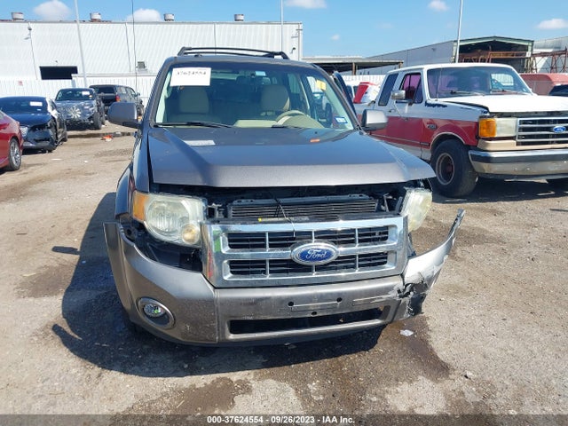 2011 FORD ESCAPE LIMITED VIN: 1FMCU0E71BKB27558