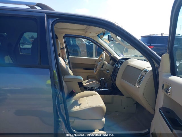 2011 FORD ESCAPE LIMITED VIN: 1FMCU0E71BKB27558