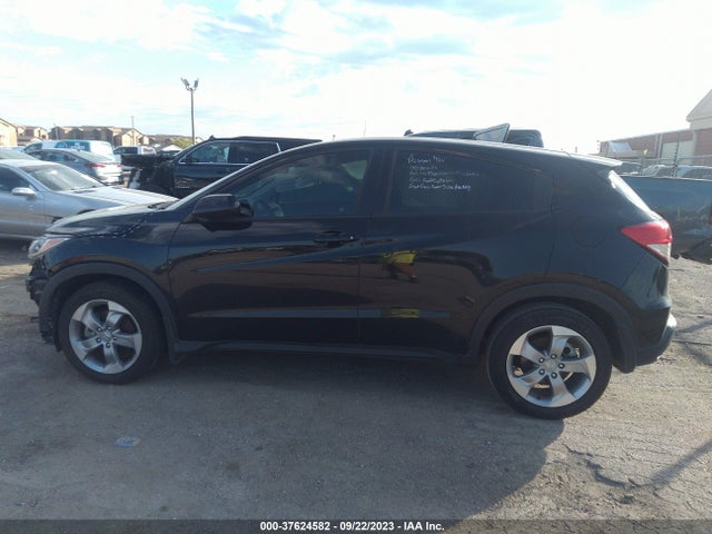 2021 HONDA HR-V LX VIN: 3CZRU5H37MM707147