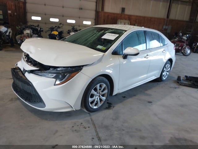 Toyota COROLLA LE 2020 5YFEPRAEXLP037471 Image 2