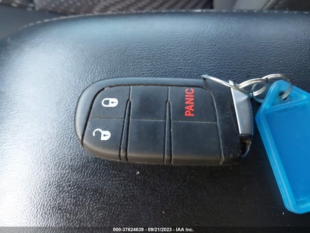 Dodge JOURNEY SE 2018 3C4PDCAB8JT216963 Image 11