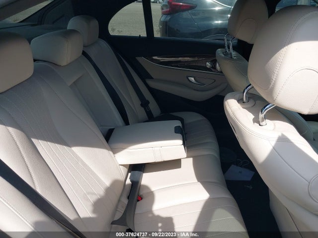 2019 MERCEDES-BENZ E 300 4MATIC VIN: WDDZF4KB5KA551023