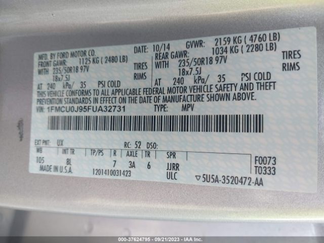 1FMCU0J95FUA32731 Ford Escape Titanium
