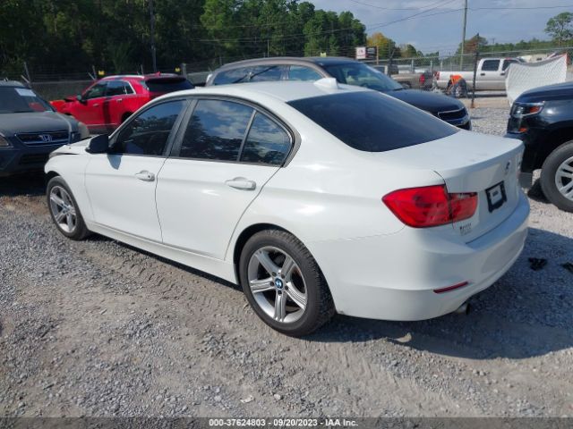 WBA3B1G50FNT63907 BMW 3 Series 320i