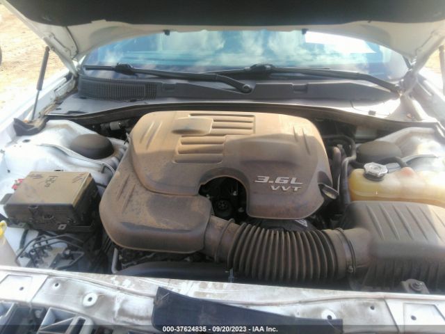 2C3CDXBG5JH173910 Dodge Charger Sxt