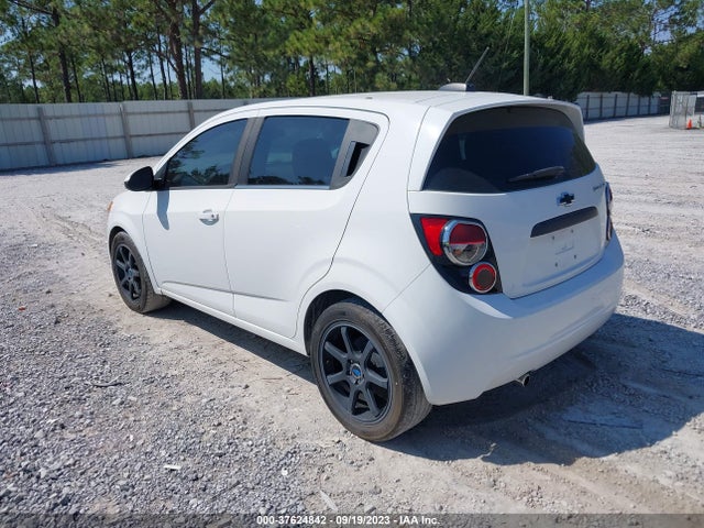 Chevrolet SONIC LT 2015 1G1JC6SH7F4210767 Image 3