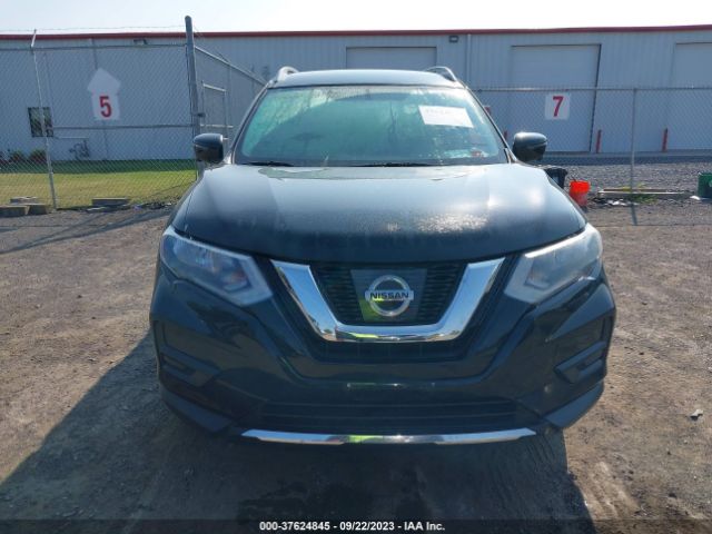 KNMAT2MV9HP586522 Nissan ROGUE SV