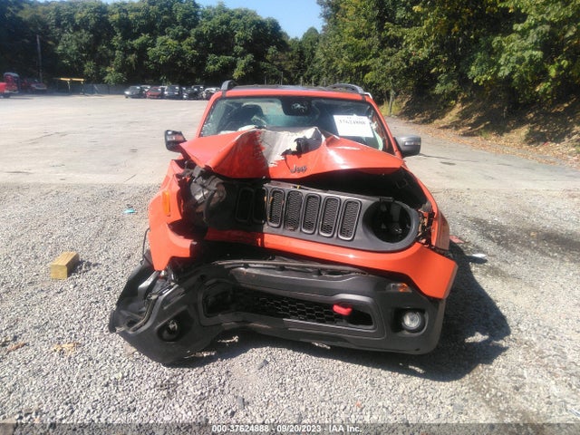 2015 JEEP RENEGADE TRAILHAWK VIN: ZACCJBCT0FPB52228