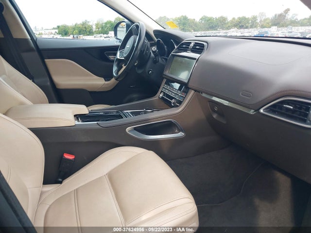 SADCK2GX6LA636379 Jaguar F-pace 30t Prestige