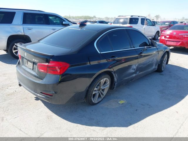 WBA8B9C53JEE80967 BMW 3 Series 330i