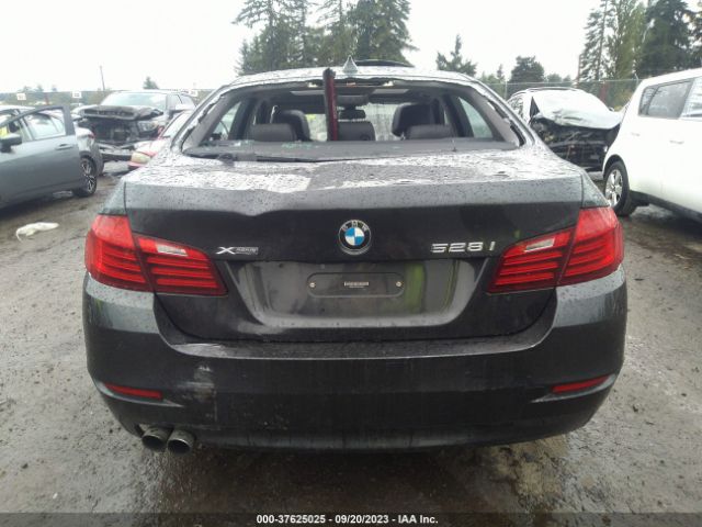 WBA5A7C5XGG144642 BMW 5 Series 528i Xdrive