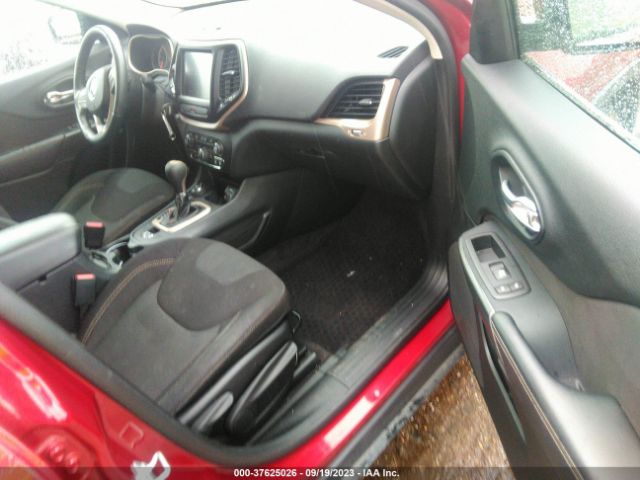 1C4PJMCS4GW203299 Jeep Cherokee Latitude