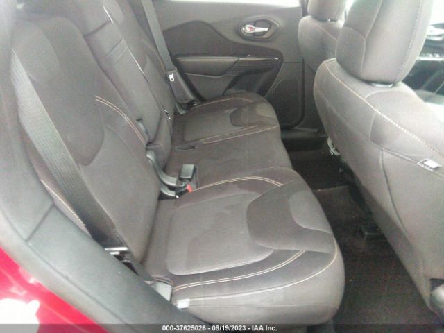 1C4PJMCS4GW203299 Jeep Cherokee Latitude