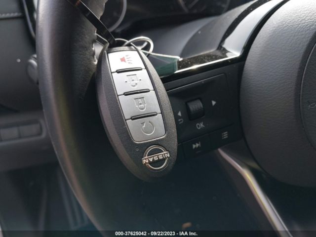 5N1DR3BC4NC246762 Nissan Pathfinder Sv