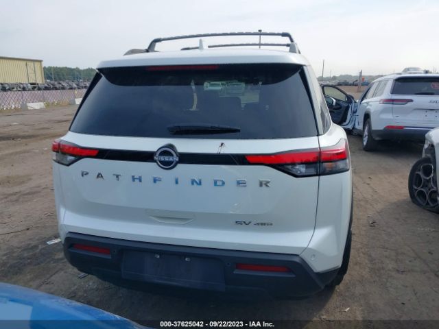 5N1DR3BC4NC246762 Nissan Pathfinder Sv