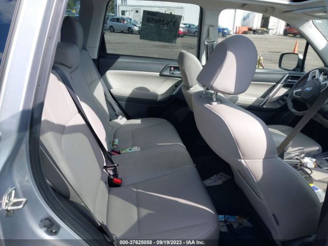 JF2SJAJC0JH418082 Subaru Forester Limited