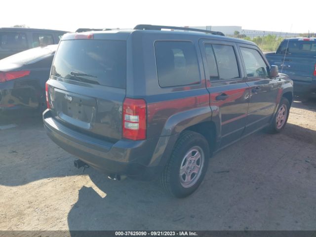 1C4NJPBB8GD547725 Jeep Patriot Sport