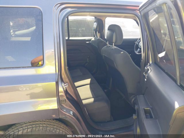 1C4NJPBB8GD547725 Jeep Patriot Sport