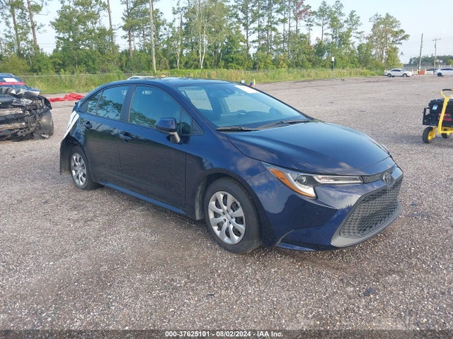 Toyota COROLLA LE 2022 5YFEPMAEXNP301407 zdjęcie główne