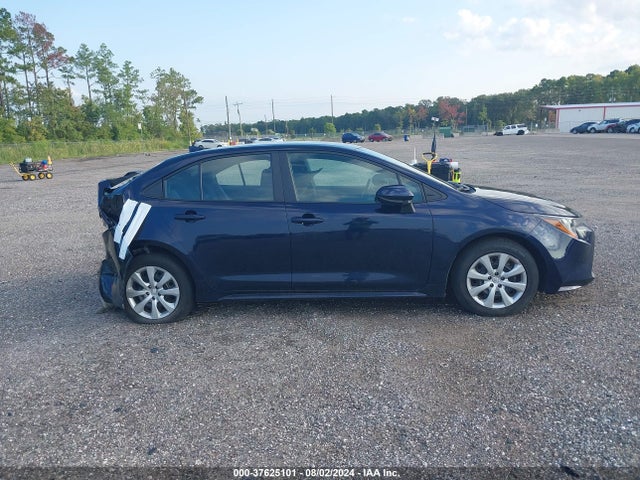 Toyota COROLLA LE 2022 5YFEPMAEXNP301407 Image 12