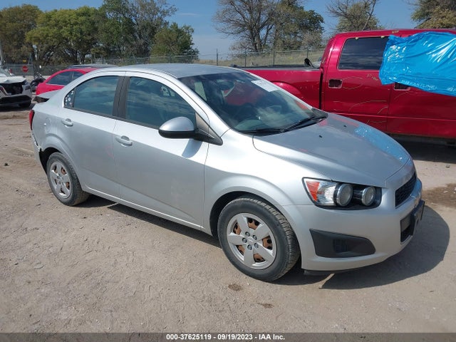 2014 1G1JA5SH5E4154729 main image