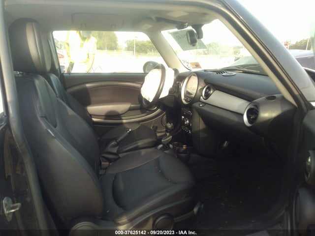 2012 MINI COOPER WMWSU3C57CT368455 Photo 4