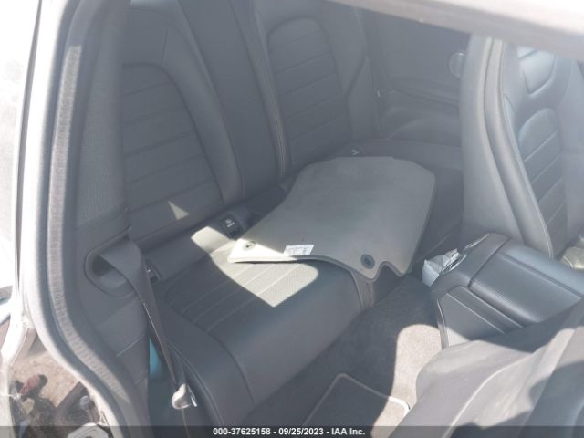 WDDWJ8DB1KF811880 Mercedes-Benz C-class C 300