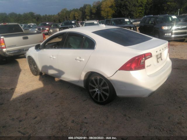 YV1612FS7E2275348 Volvo S60 T5