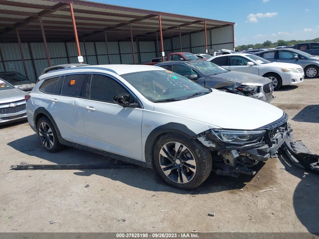 2019 W04GU8SX6K1001687 main image