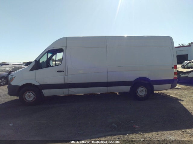 Mercedes-Benz Sprinter 2500 High Roof 2014 WD3PE8DE6E5895695 Image 14