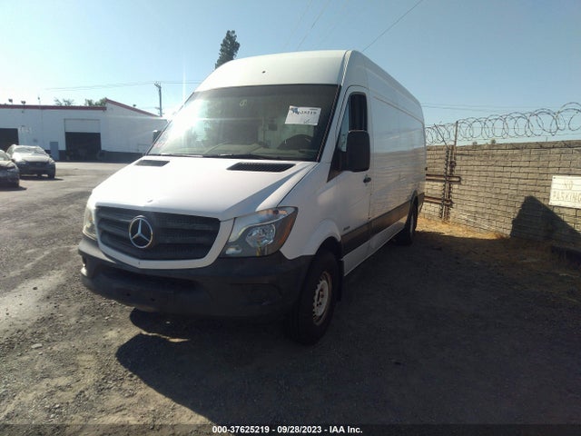 WD3PE8DE6E5895695 Mercedes-Benz Sprinter 2500 High Roof
