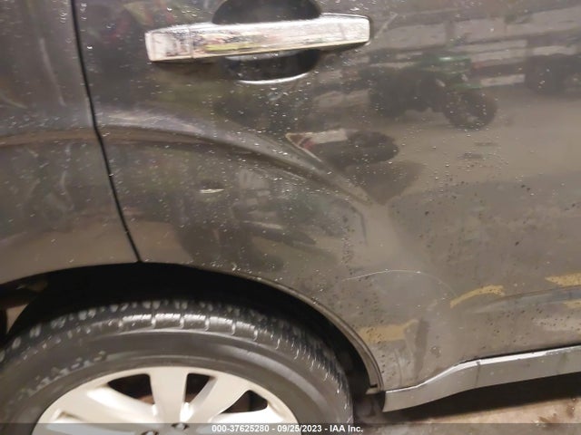2013 SUBARU FORESTER 2.5X PREMIUM VIN: JF2SHADC8DG414749