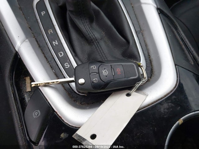 2013 FORD FUSION SE VIN: 3FA6P0HR4DR122879
