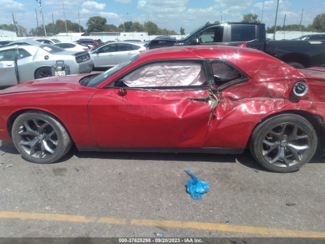 2C3CDZAG4GH300779 Dodge Challenger Sxt Plus