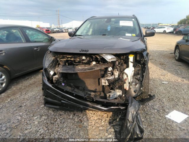 3C4NJDBB4JT399816 Jeep Compass Altitude