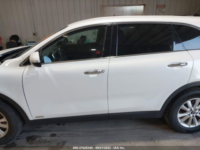 5XYPGDA52KG444537 KIA Sorento Lx V6