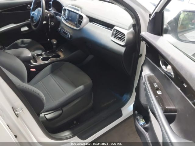 5XYPGDA52KG444537 KIA Sorento Lx V6