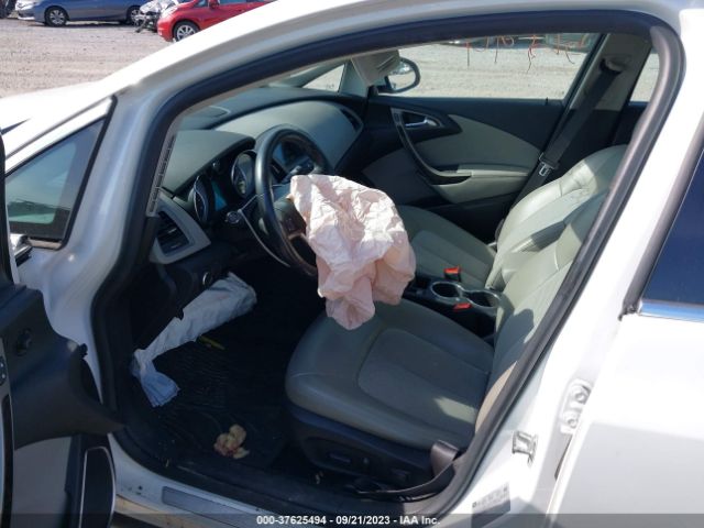 1G4PP5SK2G4136635 Buick Verano