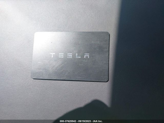 7SAYGDEF9PF764303 Tesla Model Y Performance