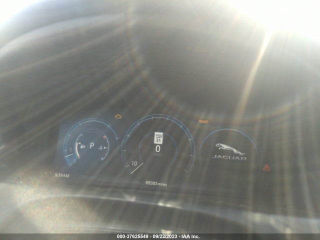 2016 JAGUAR XJ SAJWA2GE7GMW00975 Photo 6